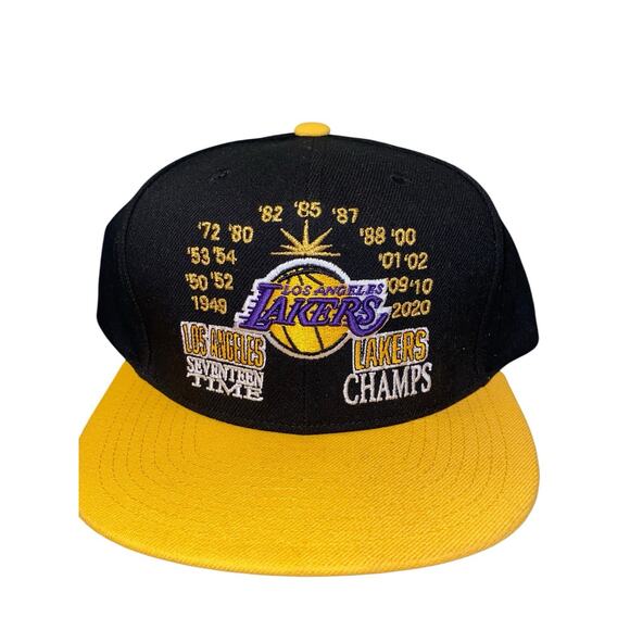Mitchell And Ness Black Los Angeles Lakers Champ Is Here Snapback Hat EUC - Picture 1 of 7